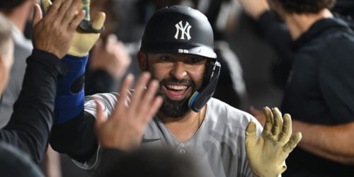 Sánchez finally slugs the homer he's been waiting 6 years to hit