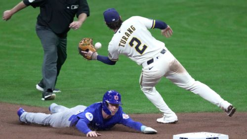 Brice Turang predicted to lose Gold Glove to Cardinals’ rookie due to one incomplete statistic