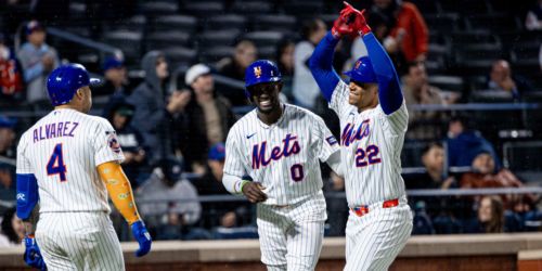7-run fourth gives Mets fans reason to cheer in desperately needed 'W'