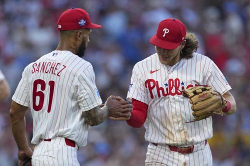 Blistopher Robbin’: Phillies 8, Pirates 0