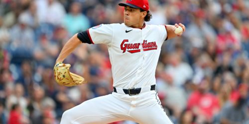 Guards ride complete effort to 10,000th win in franchise history