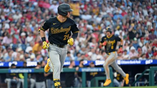 Padres letting Ryan O’Hearn walk is aging terribly after historic Pirates performance