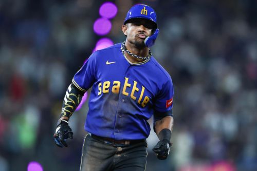 Mariners lose solo home run contest to the Rays, 2-1