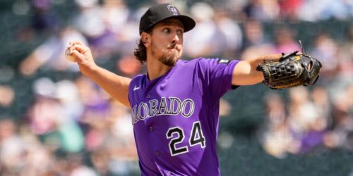 Lorenzen's rebound helps Rox sweep Astros for first time since 2012