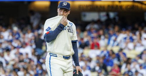 Blake Snell gets no help from the Dodgers' offense in loss to Braves