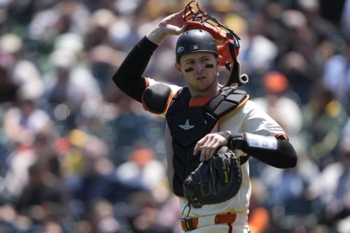 Giants activate Daniel Susac, designate Eric Haase for assignment