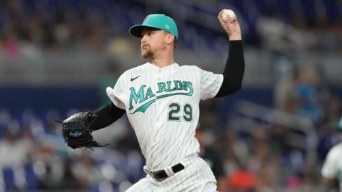 Marlins send P Garrett down, keep Junk as starter