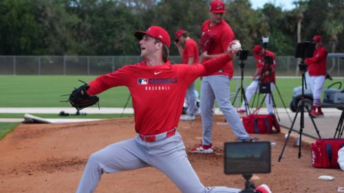 Young Cardinals pitching hotshot appears to have regained his footing after shaky 2025