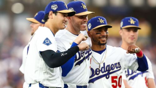 117 wins? 40 different pitchers? Four themes that will dominate the Dodgers' regular season
