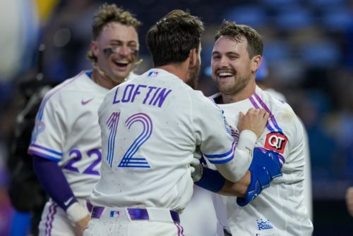 Kansas City Royals news: The offense is fixed?