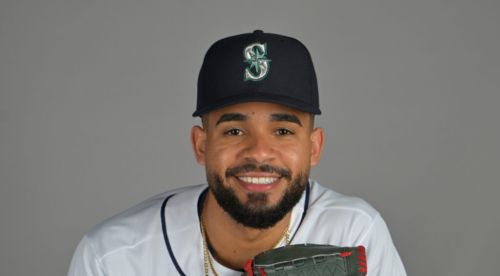 Mariners Recall Domingo González For MLB Debut