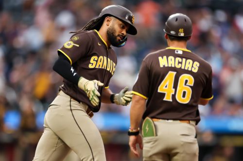 Tatis, Padres out-slug the Mets