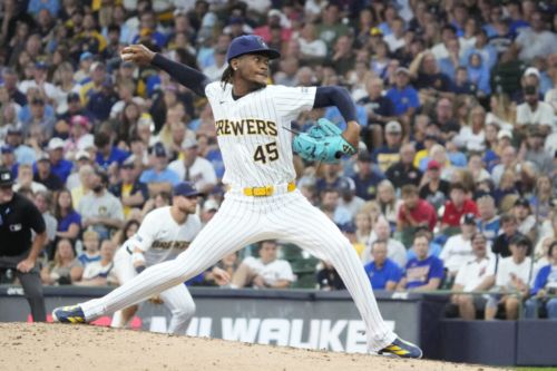Brewers Place Abner Uribe On Injured List