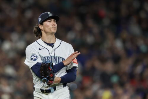 Mariners lose 6-5 to Chase DeLauter, Guardians in extras