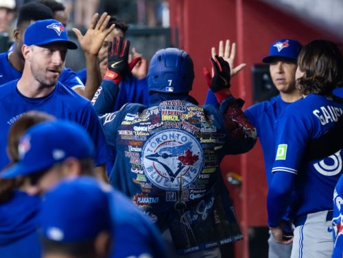 Jays Blow Out Diamondbacks 10-4