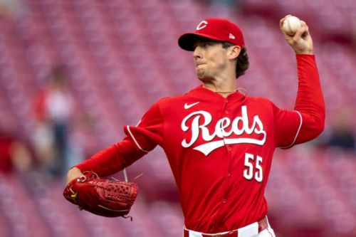 Reds Place Brandon Williamson On Injured List