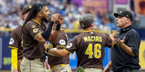 Tatis, Stammen ejected after right fielder is called out for running inside 1st-base line