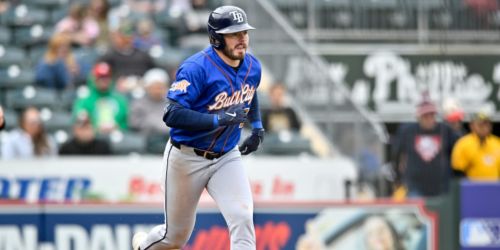 Lux, Fraley smack ball around the yard in rehab assignments