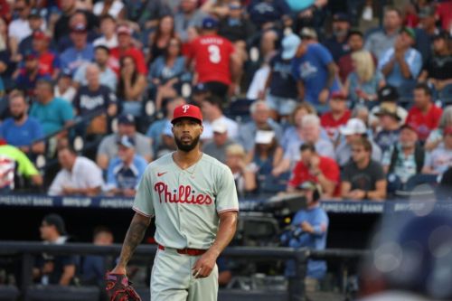 Phillies sweep Padres as Cristopher Sánchez makes history