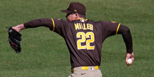 Miller's K streak ends at 11 in homecoming, but he's still scoreless since August