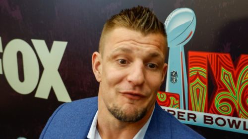 Rob Gronkowski Admits Stealing This Funny Item From Patriots’ Facility