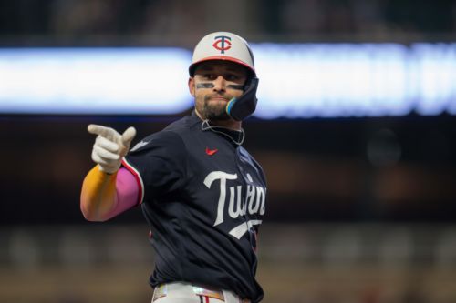 Twins 15, Tigers 2: 10 run 6th leads to another blowout
