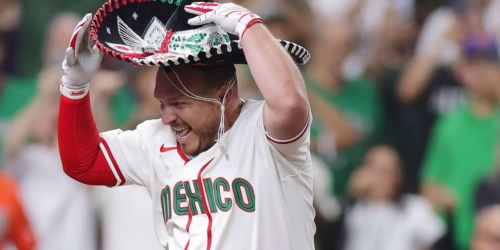 Kirk homers, drives in 4 to lead Mexico's run-rule rout of Brazil