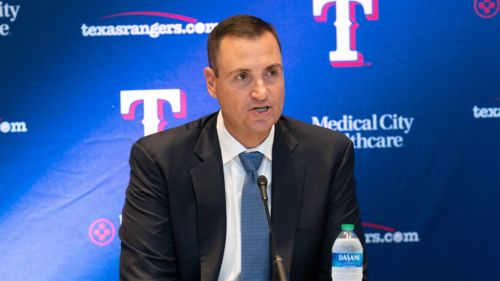 Rangers Rumors: A pair of intriguing  outfielders at varying price points are on Chris Young's radar