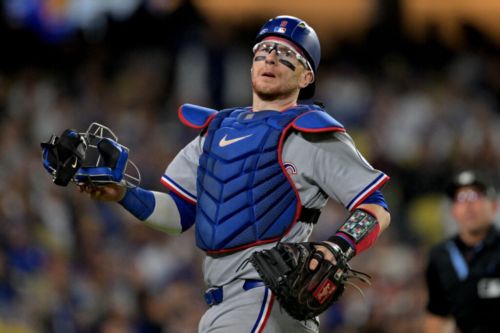 Danny Jansen Mulling Elbow Surgery
