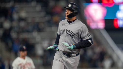 Aaron Judge makes Yankees' playoff clinch worth the celebration after Blue Jays collapse