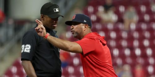 Marmol ejected from nightcap vs. Reds after taking exception to pair of calls
