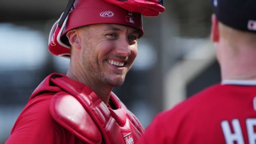Cardinals' former catcher of the future gets another shot at redemption with Giants