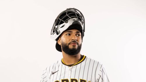 Padres open MLB door to 11-year minor-leaguer in latest heartwarming roster shuffle