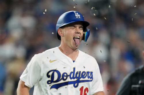 Dodgers Overcome Slow Start, Win First Game of the Season