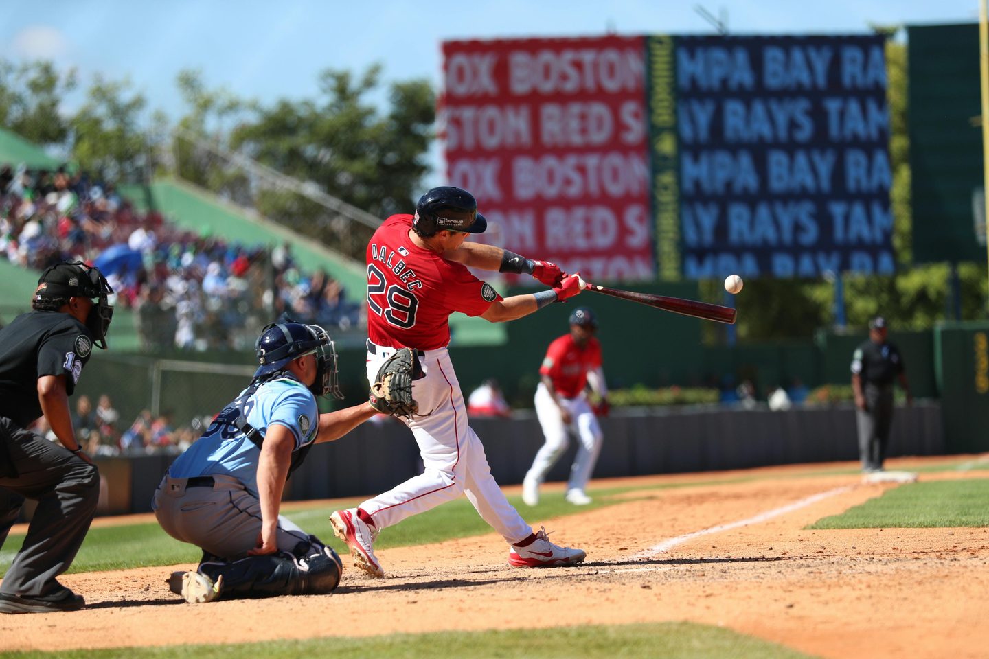 How to Calculate Batting Average (With Examples)