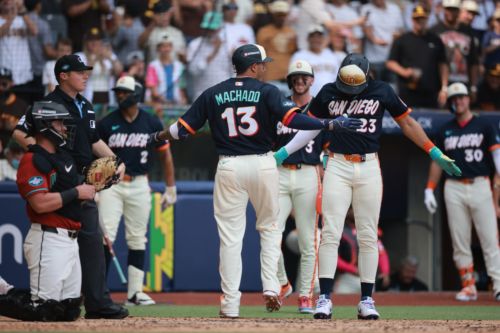 San Diego finds slug, drops finale in Mexico