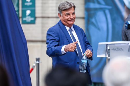 Voice of the Mariners Rick Rizzs to be inducted into Mariners Hall of Fame in 2027