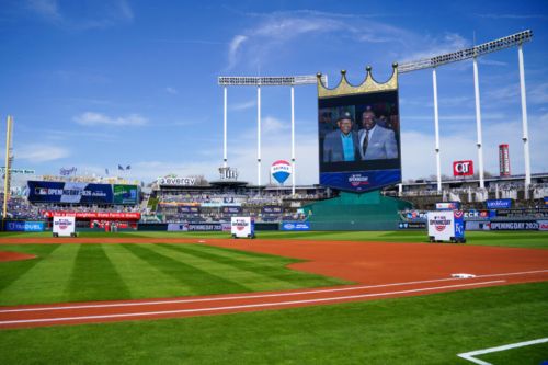 Kansas City Officials Propose Royals’ Stadium Plan