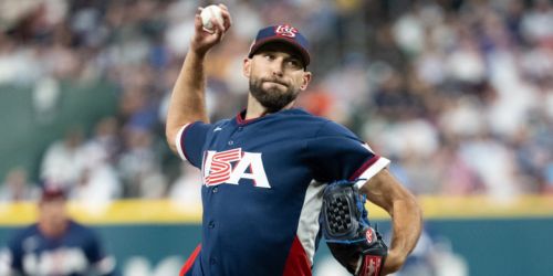 Wacha returns to Royals after memorable Team USA stint at Classic