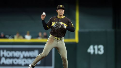 Padres still don’t know what they have in Sung-Mun Song after an awkward rookie season