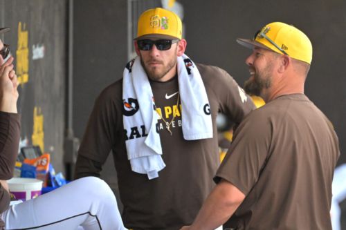 Padres Notes: Sale, Rotation, Infield