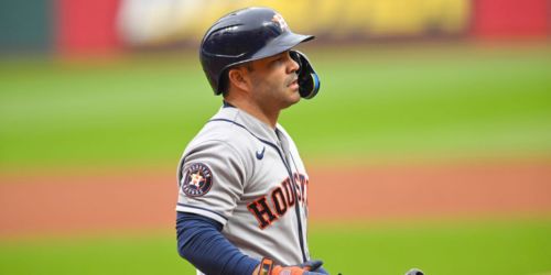'One of the best I've ever seen': Altuve plays in 2,000th game