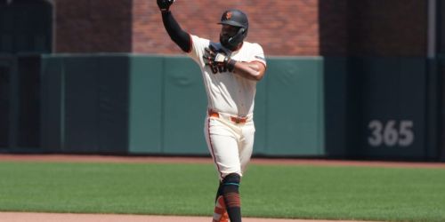 Giants avoid being no-hit, but fall season-worst 16 games below .500