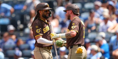 Tatis, Merrill each collect 4 RBIs as Padres' bats erupt for 19 runs