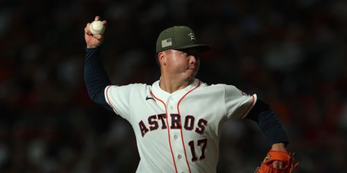 Teng turns heads with 5 scoreless frames in Lone Star Series