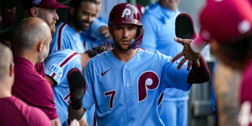 Turner hit by pitch, exits game with right calf contusion