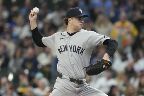 New York Yankees @ Kansas City Royals: Cam Schlittler vs. Bailey Falter