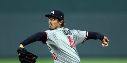 Ryan, Twins battle elements in rare messy start vs. KC for ace