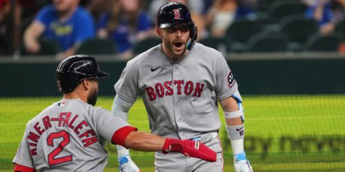 Plot twist! Story's late-game homer fuels comeback