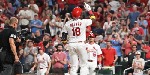 Hitting with 'freedom,' Walker continues historic stretch of homers
